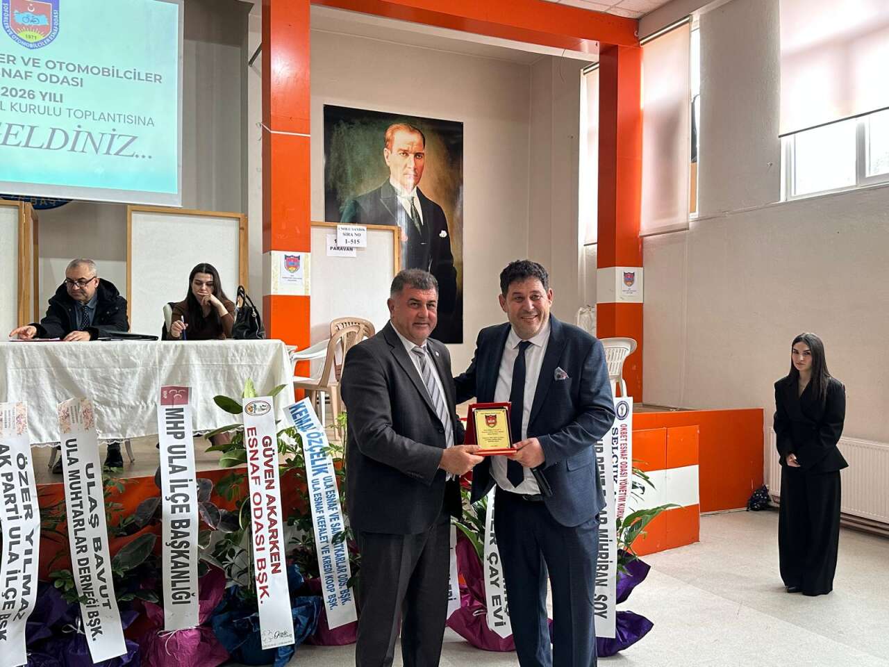 Ula Şoförler ve Otomobilciler Esnaf Odası’nda Mehmet Çatak Güven Tazeledi 12